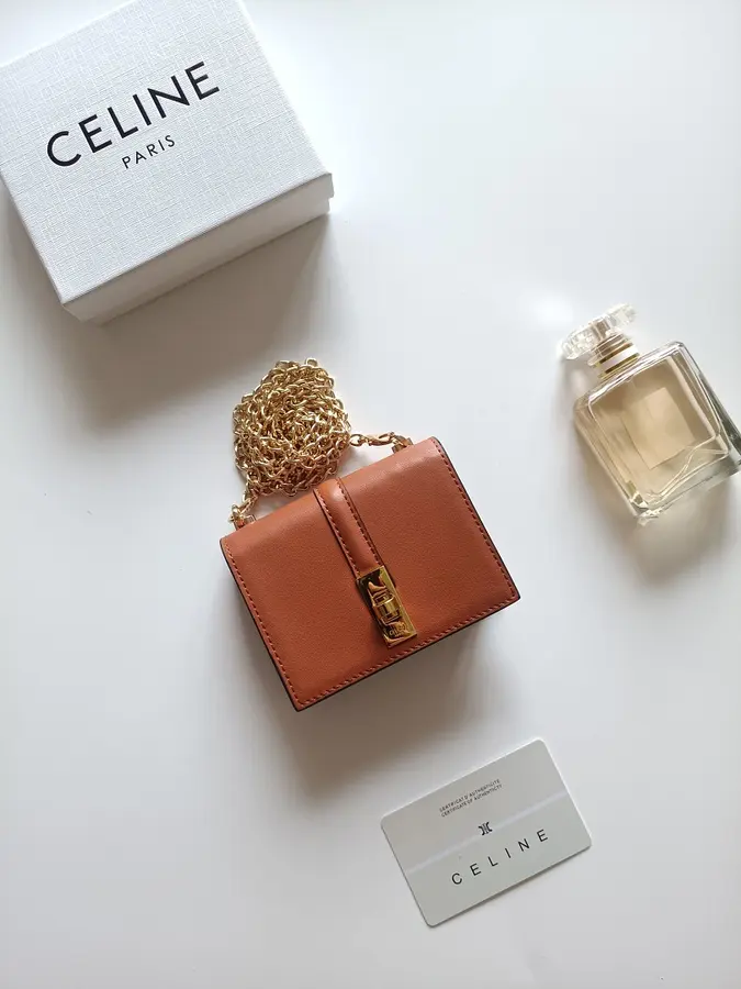 CELINE セリーヌ(CELINE) レディース カードホルダー レザー|E843ED82